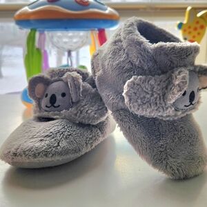 Ugg Koala Booties Sz. 3/4